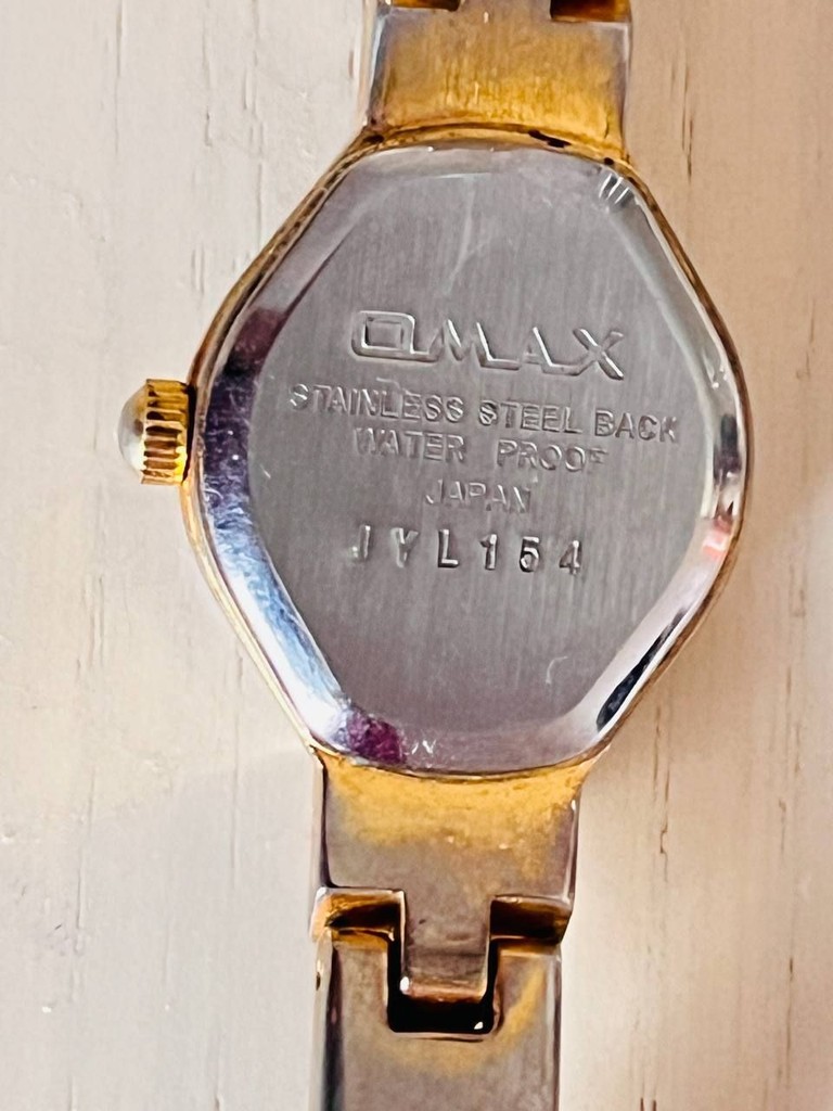 Дешево годинники omax crystal JYL196 з ломбарду