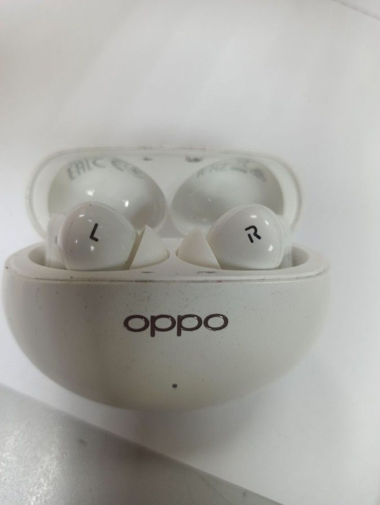Купити Oppo enco air4 pro Б/У