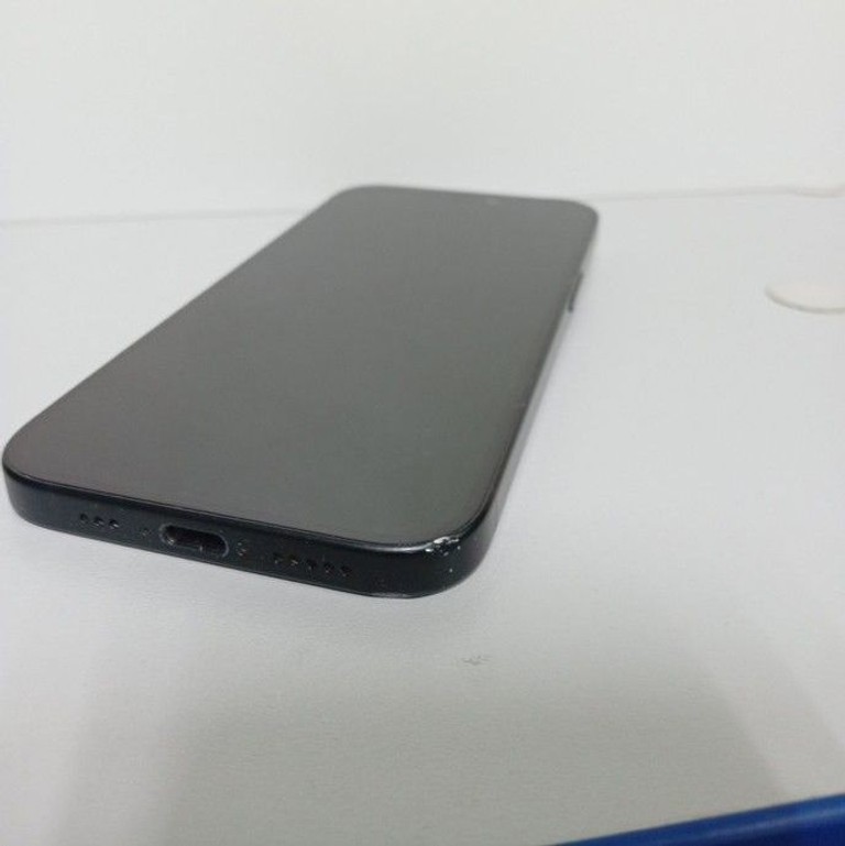 Apple iPhone 15 128GB Green Код:01-201070752. Зображення 7