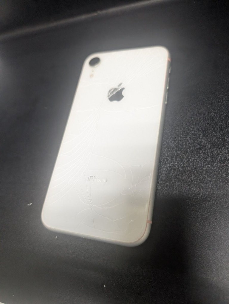 Купить Apple iphone xr 64gb Б/У