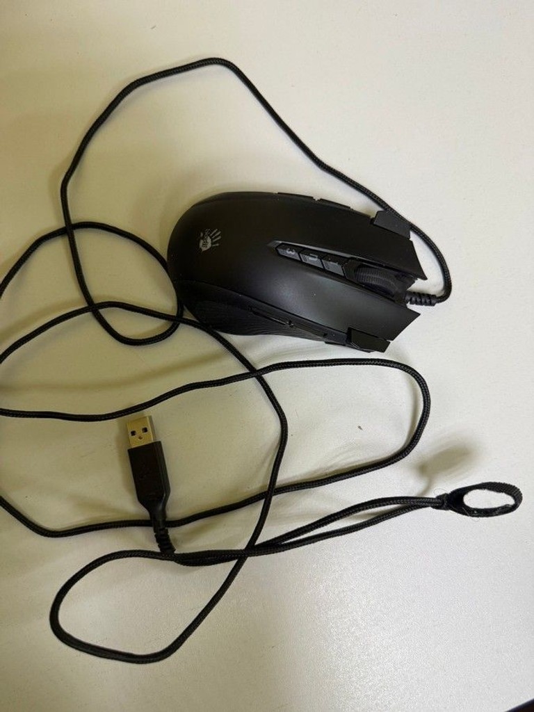 Дешево Bloody J90s USB Black з ломбарду