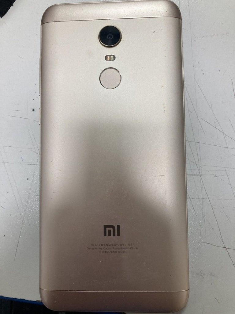 Оголошення Xiaomi redmi 5 plus 3/32gb Б/У