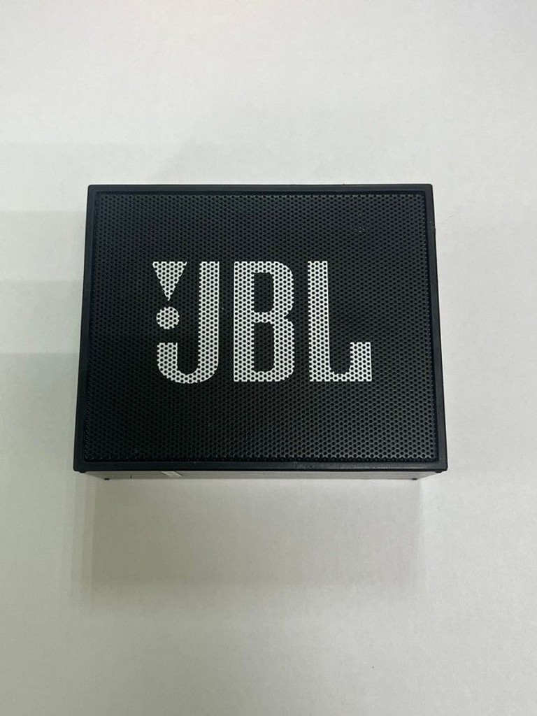 Купить Jbl go Б/У