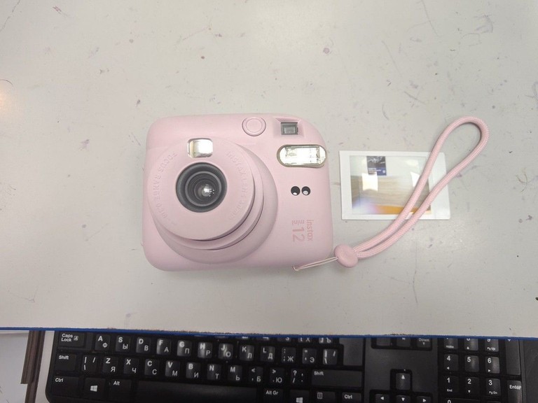 Оголошення Fujifilm instax mini 12 Б/У