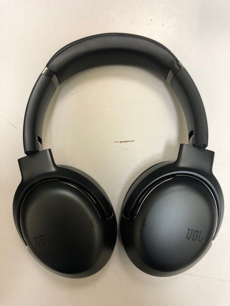 Дешево Jbl tour one m2 з ломбарду