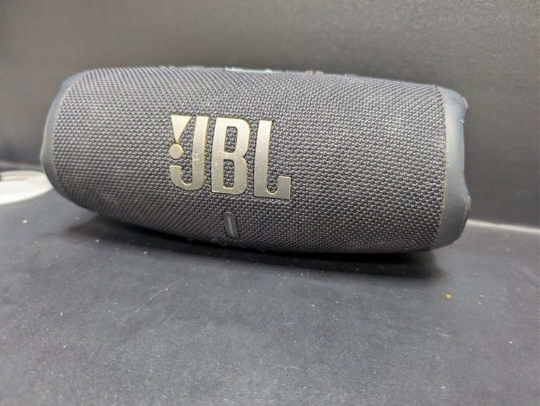 Купити Jbl charge 5 Б/У