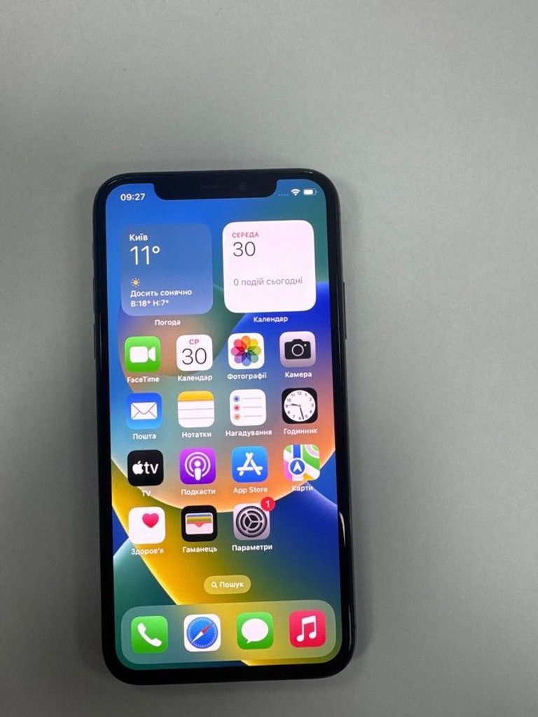Купити Apple iphone x 64gb Б/У