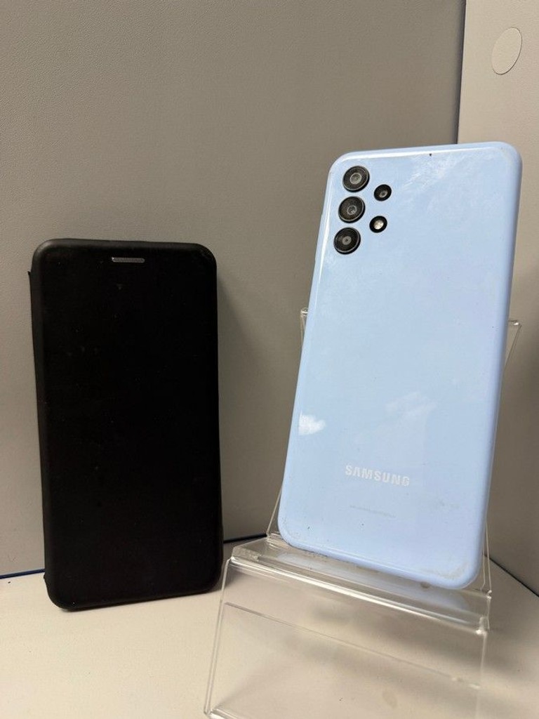 Дешиво Samsung galaxy a13 4/128gb с ломбарда