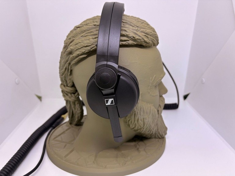 Оголошення Sennheiser HD 25 Б/У
