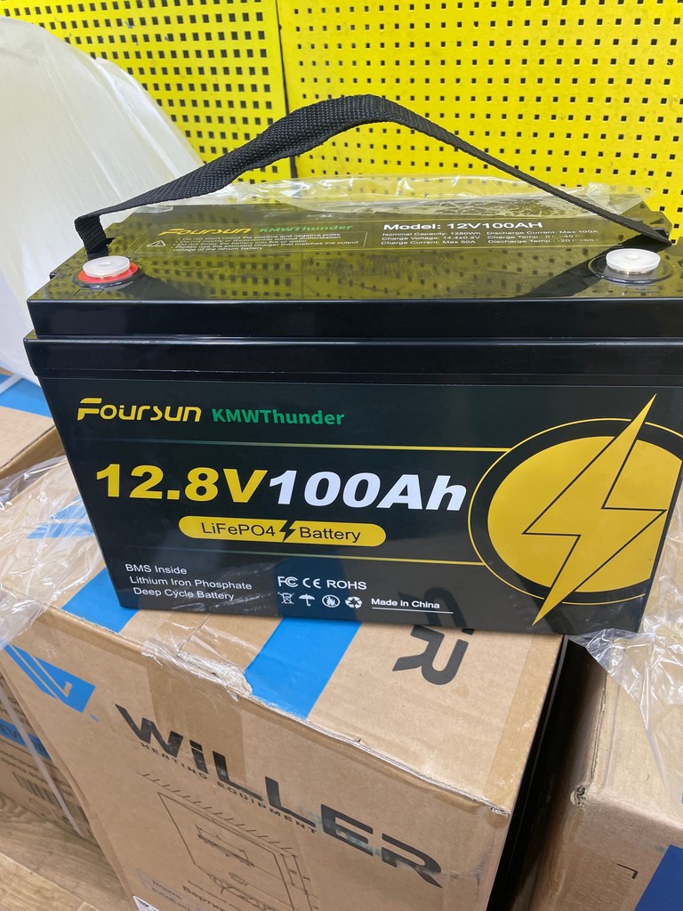Купить Foursun 1280Wh, LiFePO4 12V 100Ah, 100A Б/У