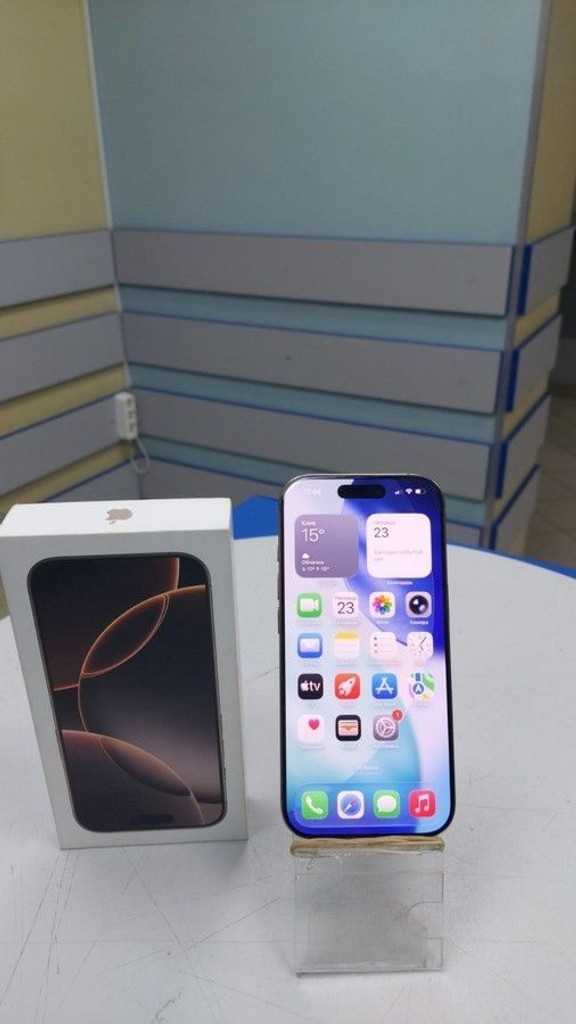 Купити Apple iphone 16 pro 256gb Б/У