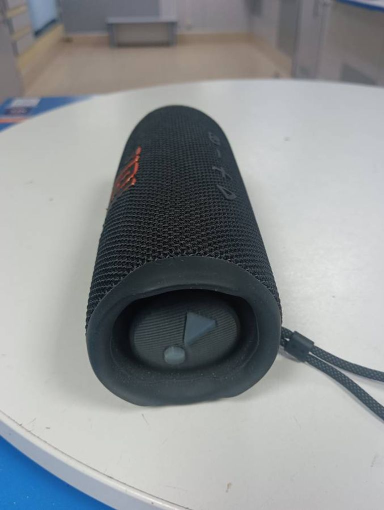 Jbl Flip 6 Black (JBLFLIP6BLK)