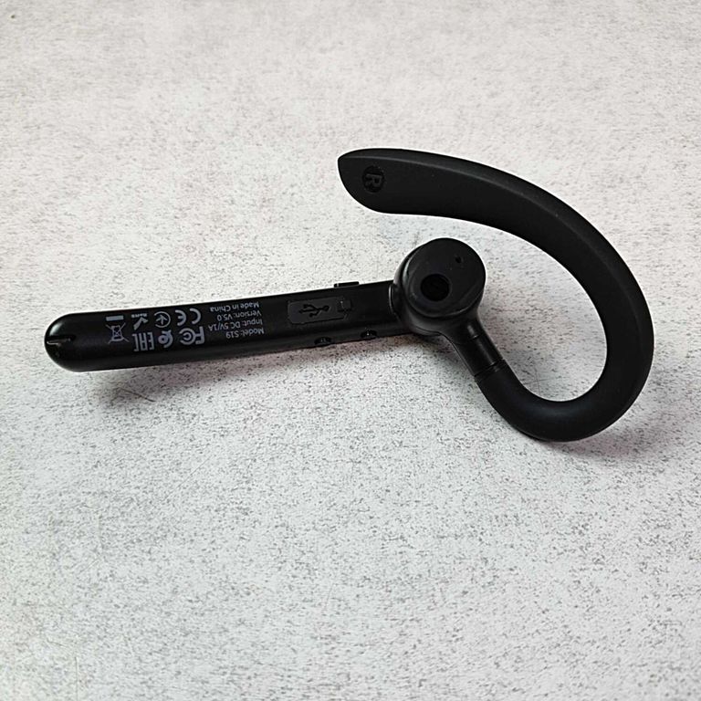 Дешево Hoco ES19 Joy Sound Black з ломбарду