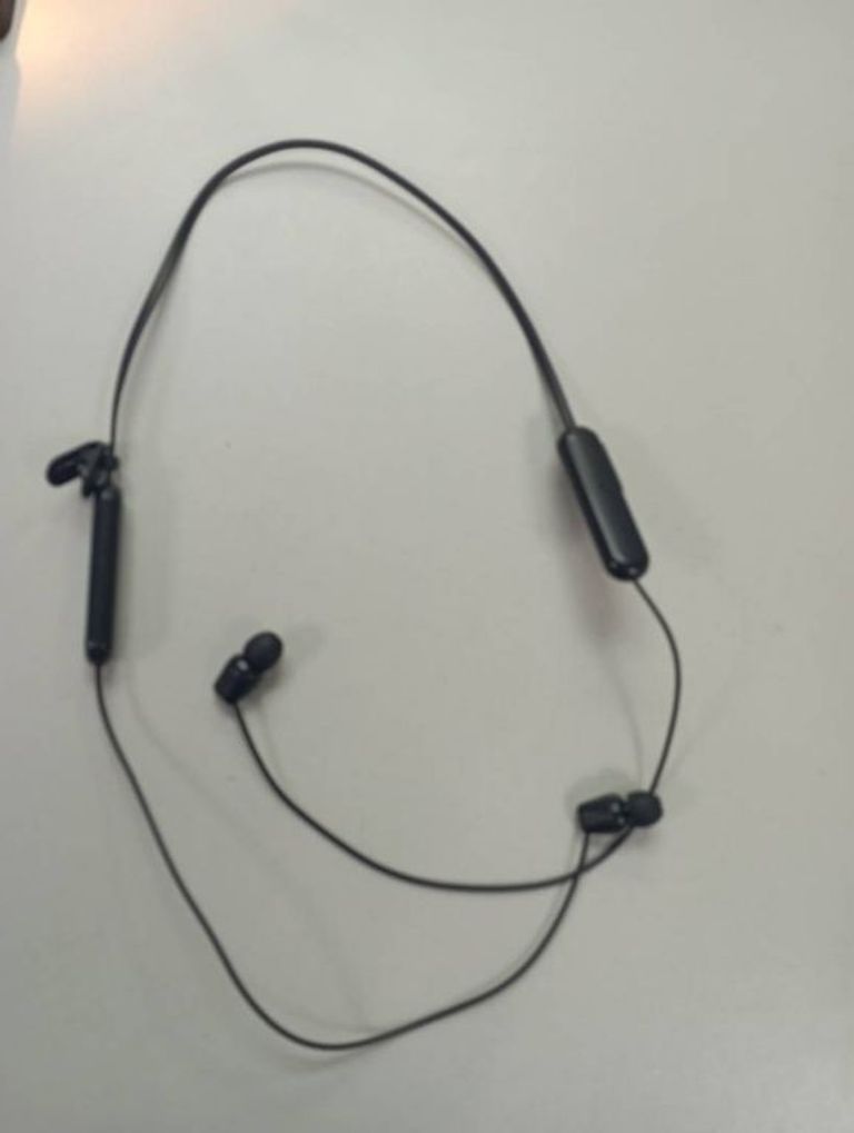 Купить Sony wi-c200 Б/У