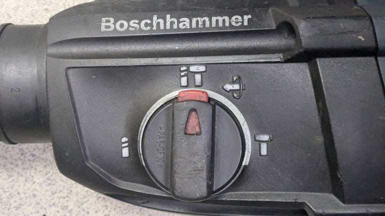 Bosch gbh 2-24 df