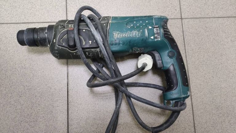 Makita HR2470