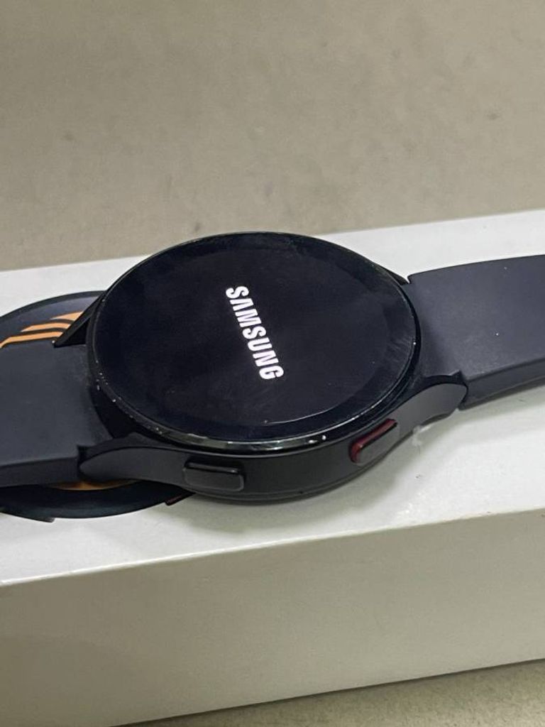 Samsung galaxy watch4 44mm