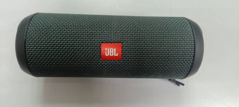 Jbl flip essential