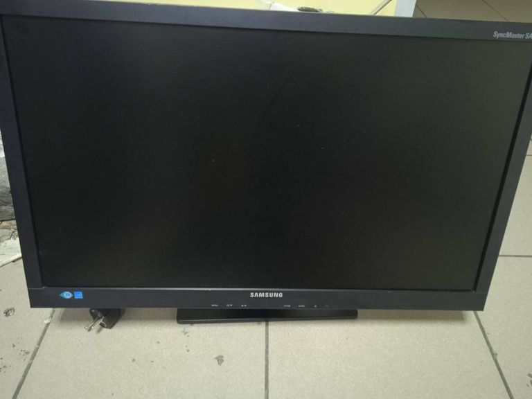 Купити Samsung s24ag300ni Б/У