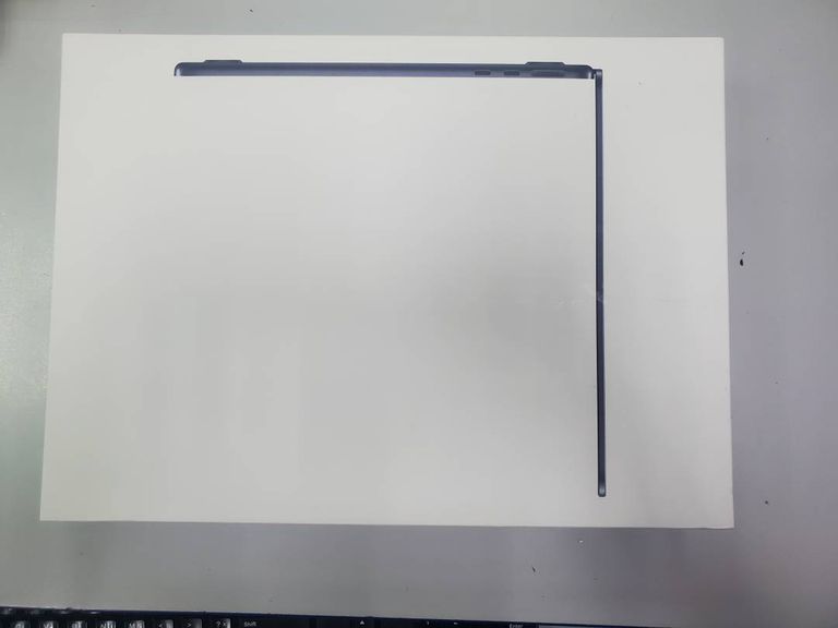 Apple macbook air 13,6" m2 2022 Код:01-200443538. Зображення 17