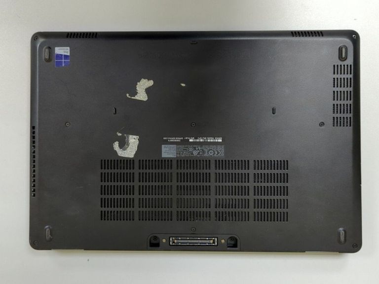 Распродажа Dell 15/core i7 6600u ddr3/8gb ddr4/hdd *відсутній/ssd 256 gb/radeon r7 m360, продавец Техноскарб