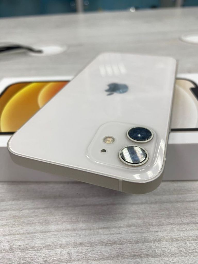 Объявление Apple iPhone 12 128GB (PRODUCT)RED Б/У