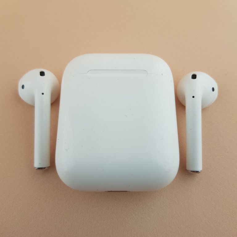 Купити Apple AirPods (MMEF2) Б/У