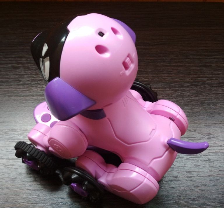 Дешево Робот цуценя на пульті керування Chippies Wow Wee щеня чіп  з ломбарду