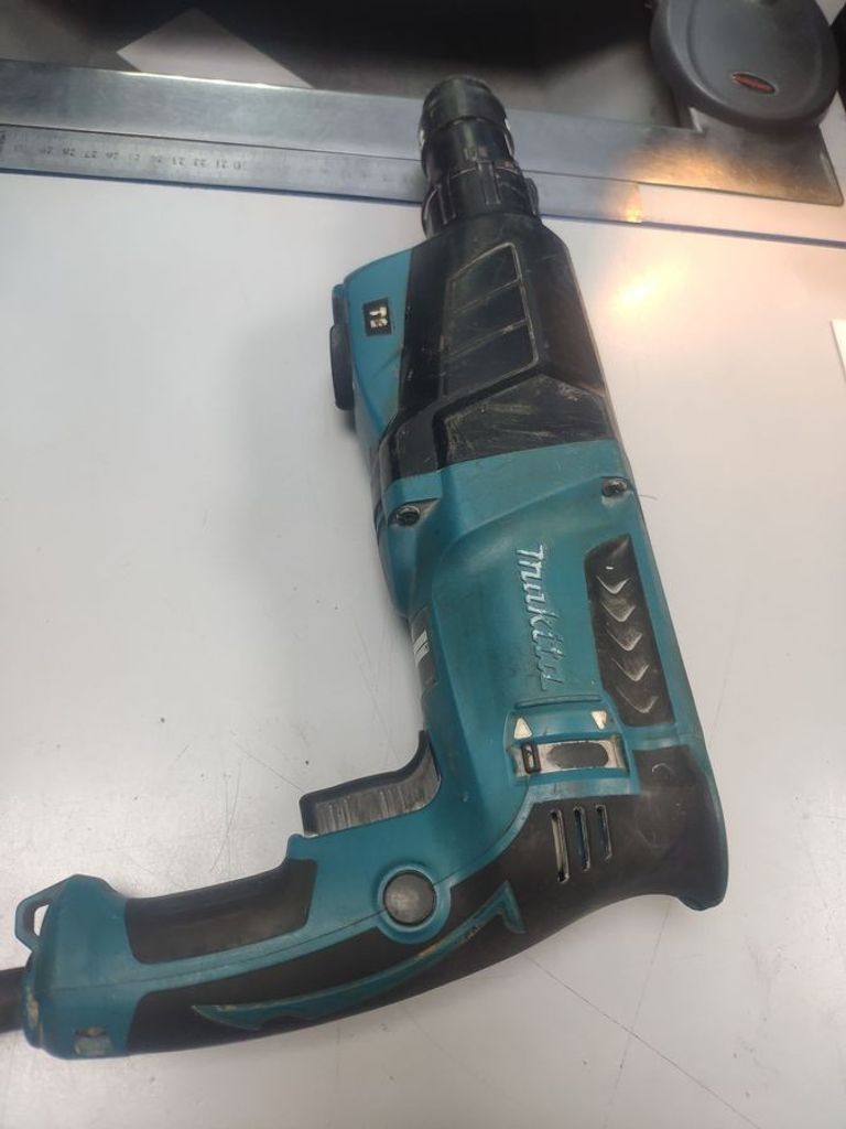 Розпродаж Makita HR2630T, продавець Техноскарб