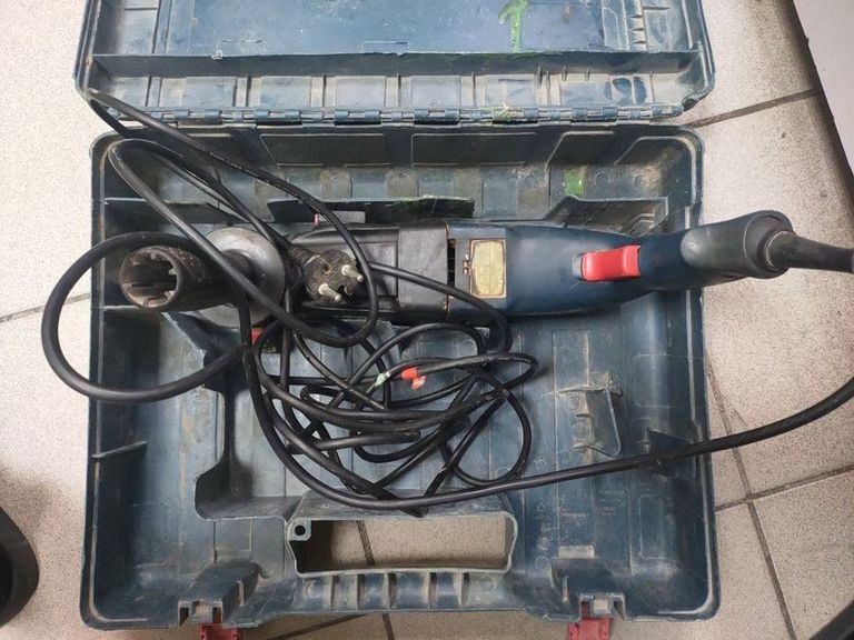 Дешево Bosch GBH 2-26 DFR (0615990L2T) з ломбарду
