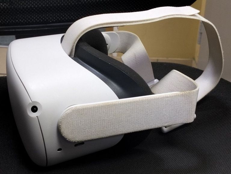 Дешево Oculus Quest 2 128 GB з ломбарду