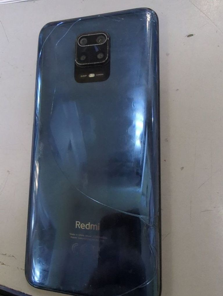 Дешево Xiaomi redmi note 9 pro 6/64gb з ломбарду