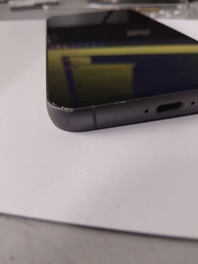 Samsung Galaxy S23 FE SM-S711B 8/256GB Purple Код:01-200605207. Зображення 5