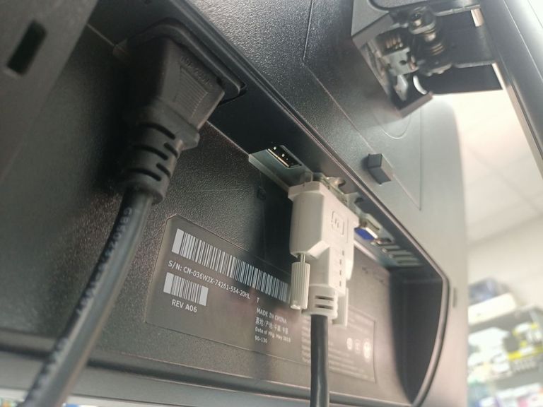 Распродажа Dell p2414h, продавец Техноскарб