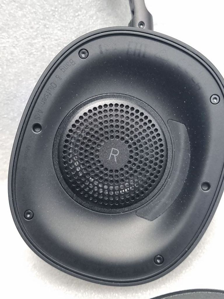 Bang & olufsen BeoPlay H95 Black Код:01-200619941. Изображение 5