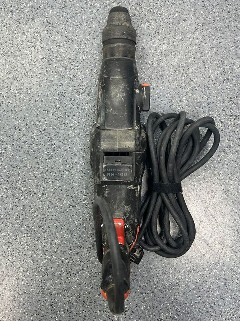 Дешево Dnipro-m RH-100 (49127000) з ломбарду