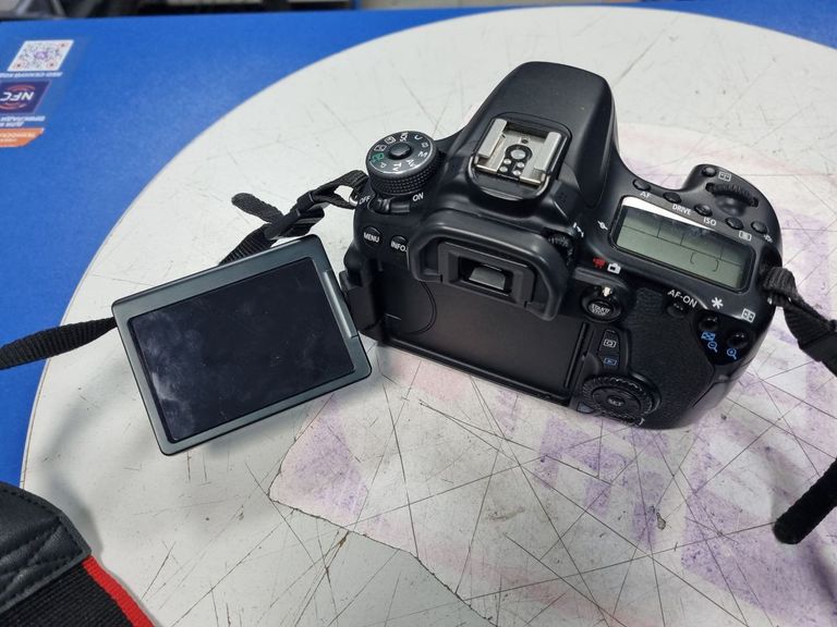 Купить Canon EOS 70D body Б/У