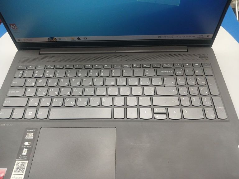 Оголошення Lenovo 15/ryzen 7 5700u ddr4/16gb ddr4/hdd *відсутній/ssd 512 gb/*інтегрована Б/У