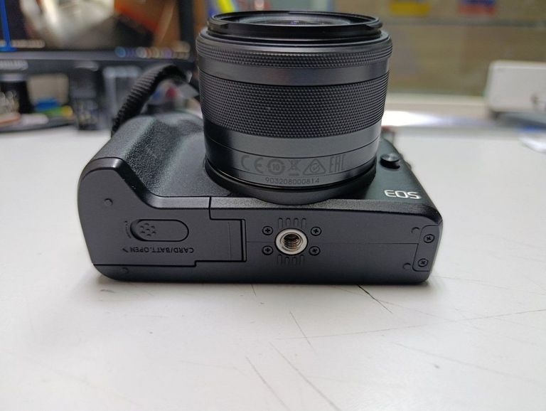 Canon EOS R50 kit RF-S 18-45mm IS STM + RF-S 55-210mm IS STM Black (5811C034) Код:01-200762523. Зображення 7