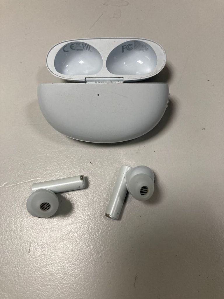 Дешиво Realme Buds Air 6 Pro Black с ломбарда