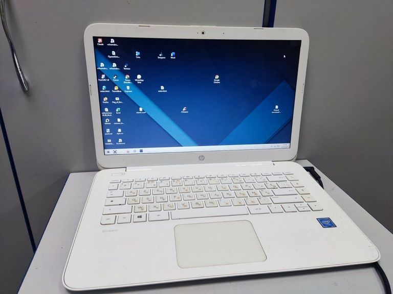 Купити Hp 15/celeron n3060 ddr3/4gb ddr2/hdd 60 gb/*інтегрована Б/У