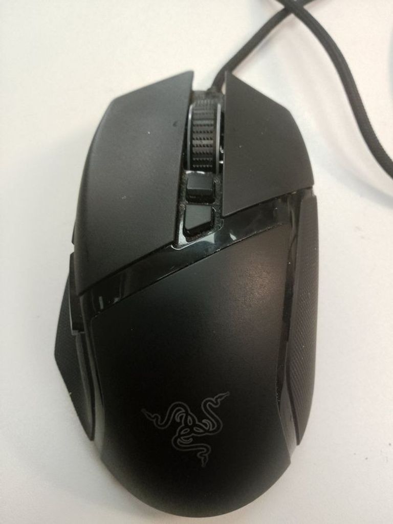 Купити Razer basilisk v3 usb Б/У