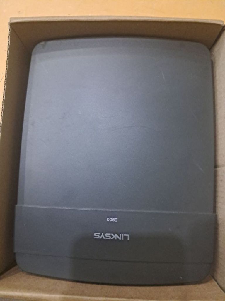 Купить Cisco linksys e900 Б/У