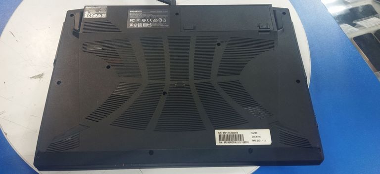 Gigabyte 15/core i5-11400h ddr4/16gb ddr4/hdd *відсутній/ssd 500 gb/geforce rtx3050 4gb Код:01-200796832. Изображение 6