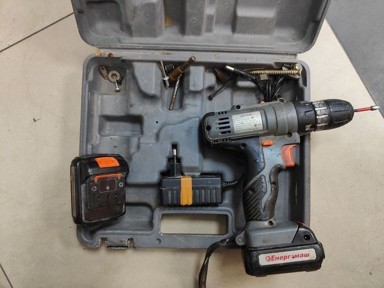 Дешево Енергомаш дш-3112ле 2акб зп з ломбарду