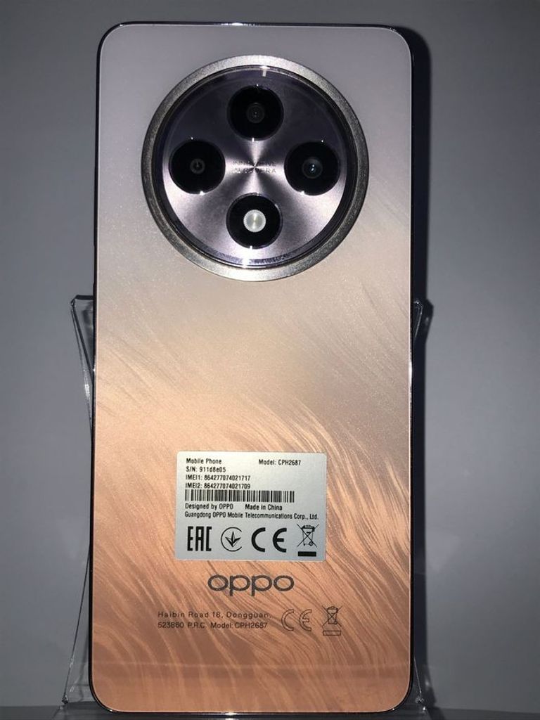 Дешиво Oppo reno12 f 4g 8/256gb с ломбарда