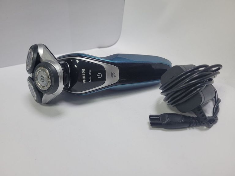 Купить Philips series 5000 s5550 Б/У