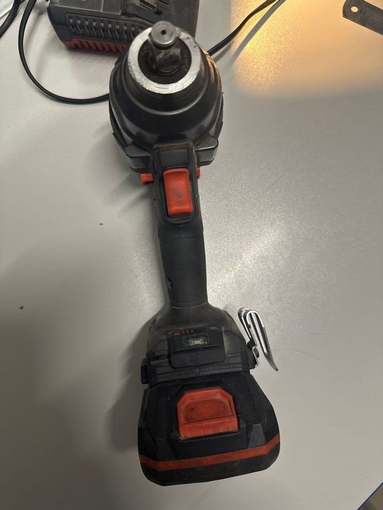 Оголошення Dnipro-M dtw-202bc ultra 1акб 8ah зп Б/У