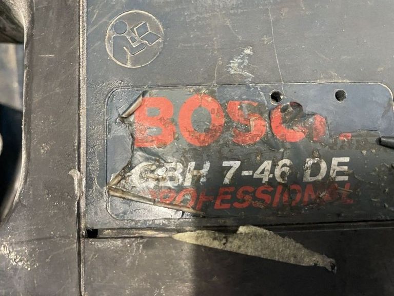 Оголошення Bosch gbh 7-46 de Б/У