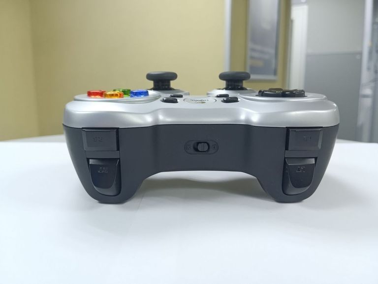 Распродажа Logitech wireless gamepad f710, продавец Техноскарб